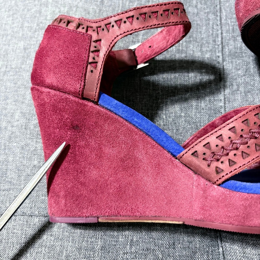 Toms Wedge Shoe Women 6.5 Purple Oxblood Tooled Leather - Picture 8 of 10